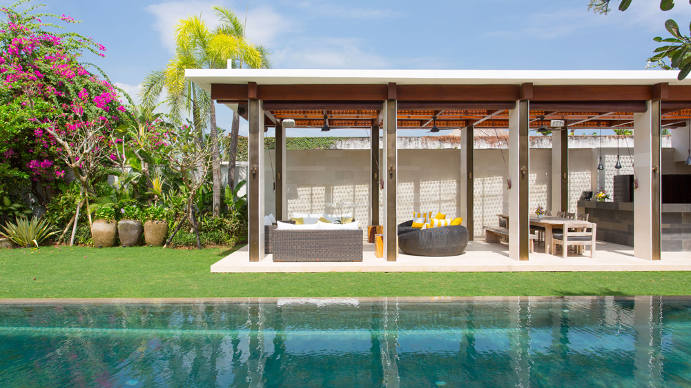 Villa Lilibel - Pool and outdoor living area